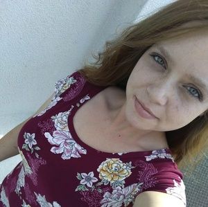 Meet your Posher, Tara